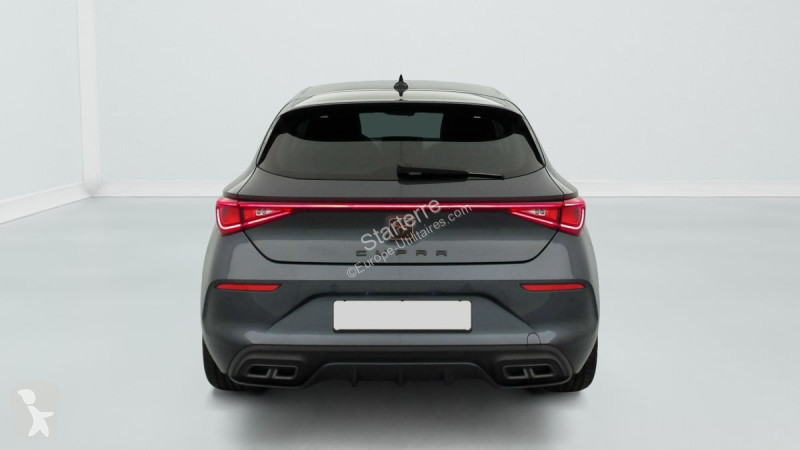Véhicule utilitaire Cupra  LEON