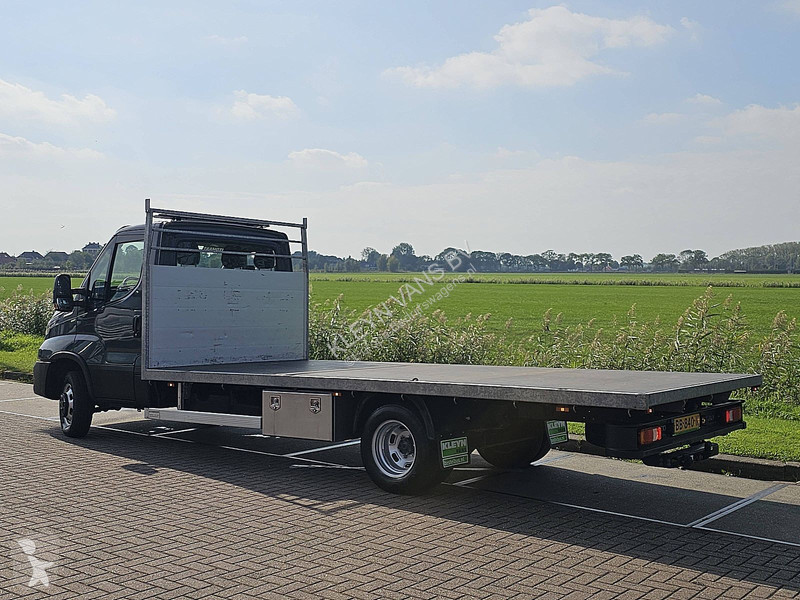 Véhicule utilitaire Iveco 50C18 N2 3.0Ltr NAP...
