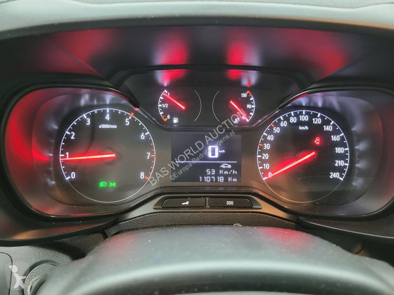 Véhicule utilitaire Opel 1.5D L2H1 Edition
