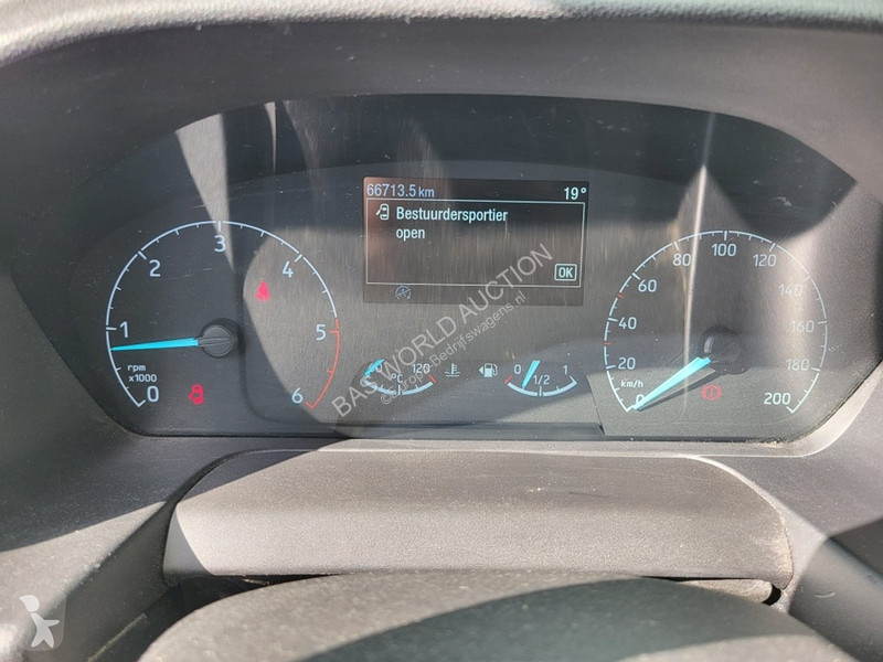 Véhicule utilitaire Ford 300 2.0 TDCI L1H1...