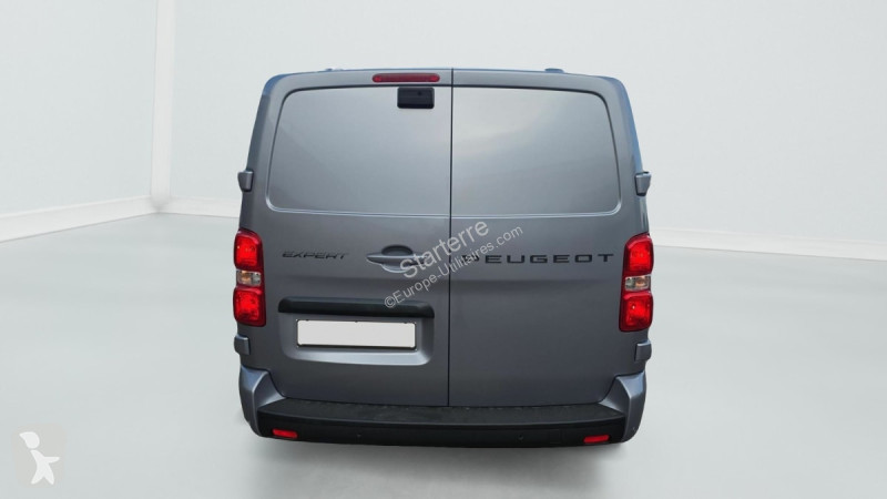 Véhicule utilitaire Peugeot Fourgon