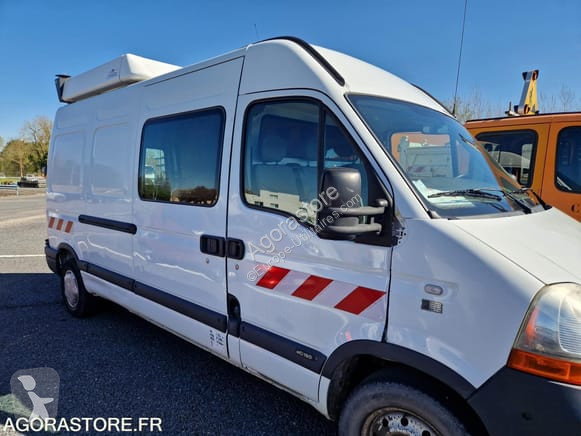 Véhicule utilitaire