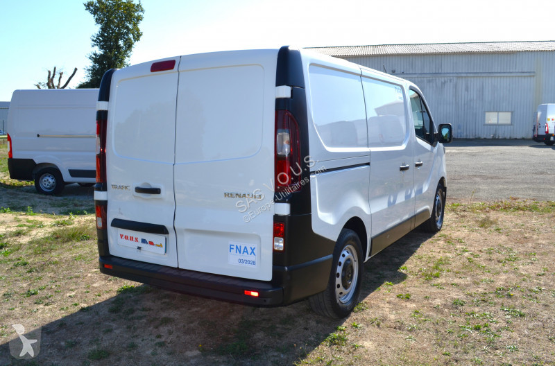Renault L1H1 DCI 150 CV van