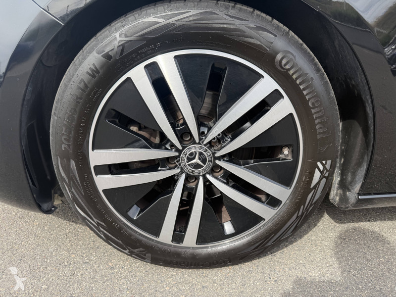 Véhicule utilitaire Mercedes Classe A 180 7G-DCT