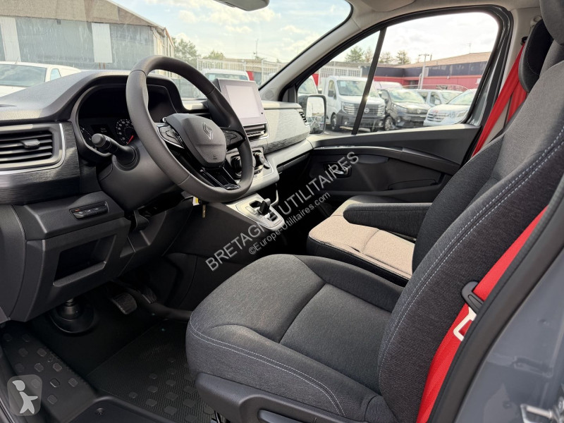 Furgoneta Renault TRAFIC III FG L1H1 3T 2.0...
