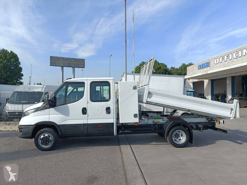 Veicolo commerciale Iveco 35C16 D