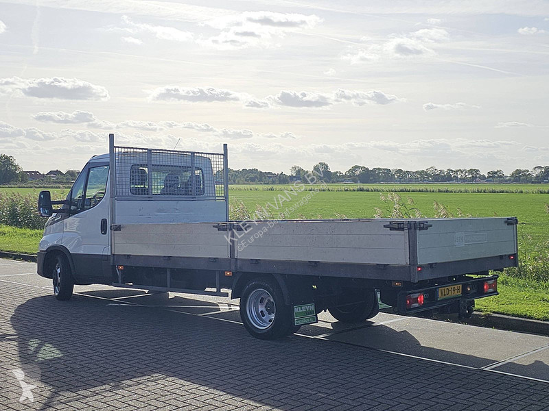 Veicolo commerciale Iveco 40C18 3.0 ltr ac aut...
