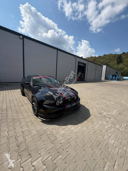Коммерческий автомобиль Ford GT