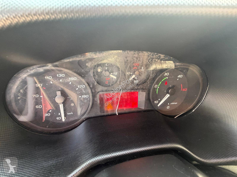 Коммерческий автомобиль Iveco