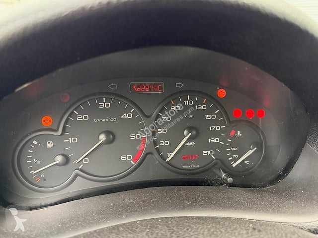 Коммерческий автомобиль Peugeot 206