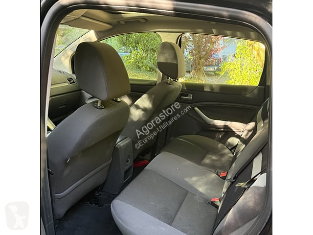 Ford KUGA van