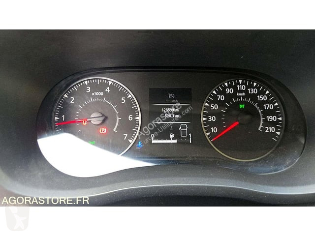 Коммерческий автомобиль