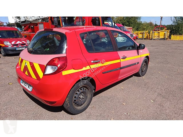 Коммерческий автомобиль Renault CLIO