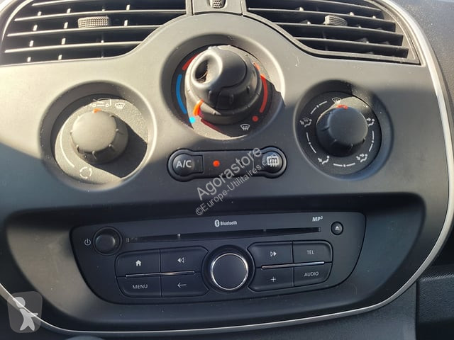 Коммерческий автомобиль Renault