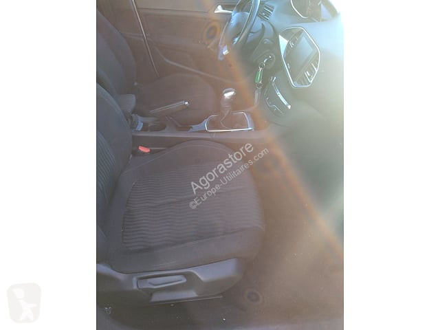 Коммерческий автомобиль Peugeot