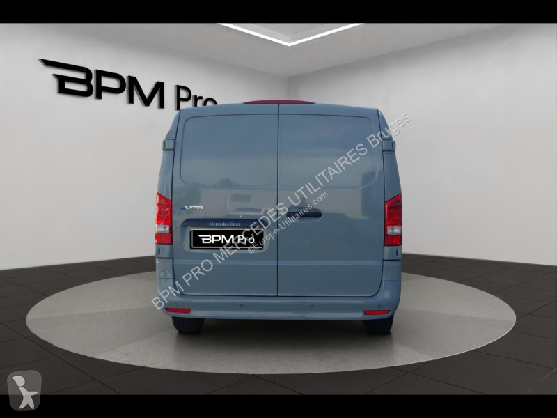 Коммерческий автомобиль Mercedes Vito Fg 112...