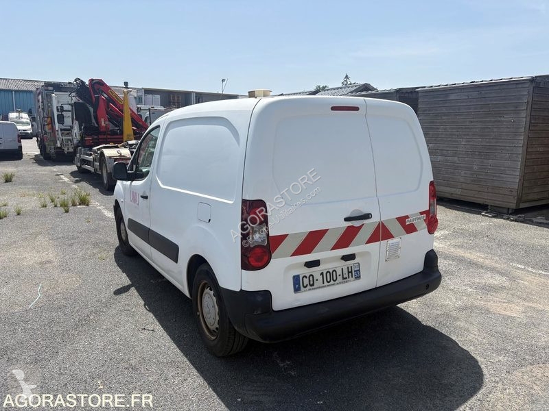 Samochód dostawczy Peugeot PARTNER