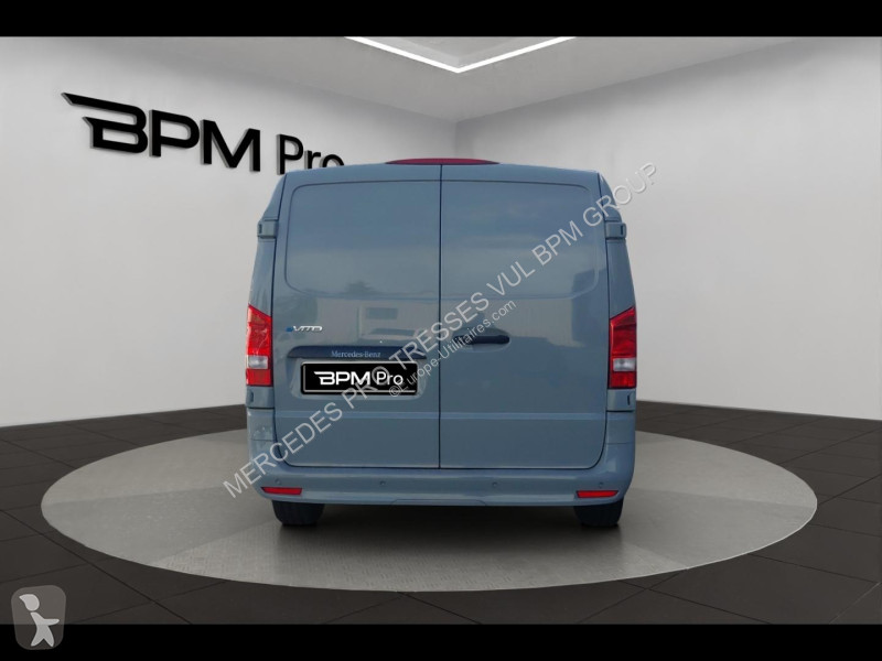 Коммерческий автомобиль Mercedes Vito Fg 112...