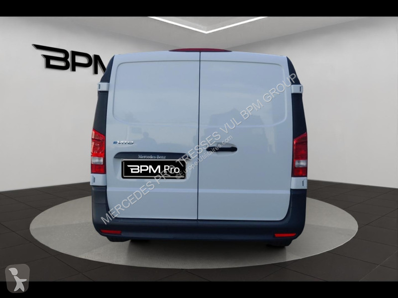 Коммерческий автомобиль Mercedes Vito Fg 112...