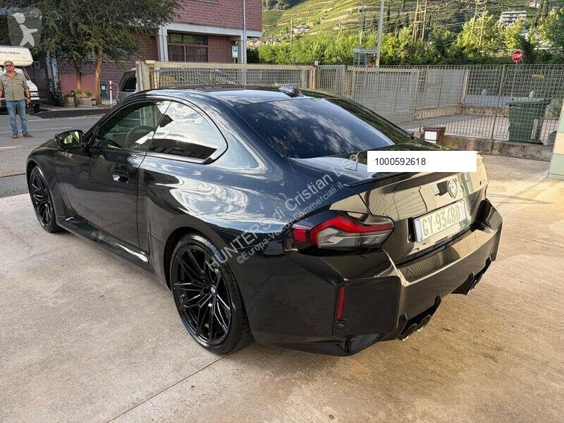 Véhicule utilitaire BMW M2