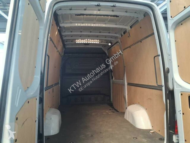 Samochód dostawczy Mercedes Sprinter 317...