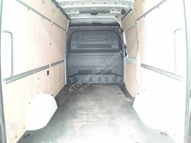 Samochód dostawczy Mercedes Sprinter 317...