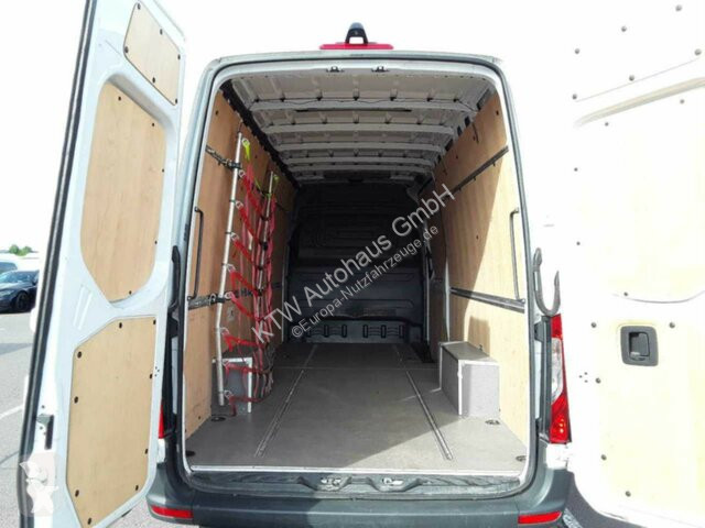 Samochód dostawczy Mercedes Sprinter 317...
