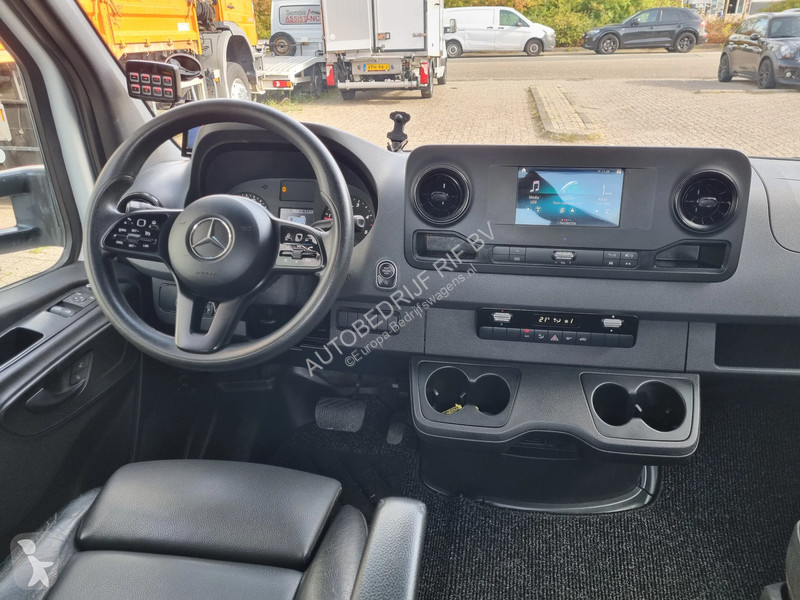 Nyttofordon Mercedes 319 CDI Chassis cabine DC...