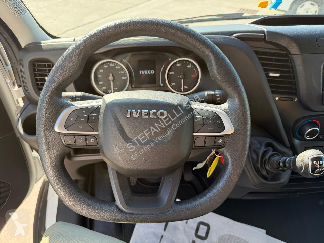 Nyttofordon Iveco 35C14