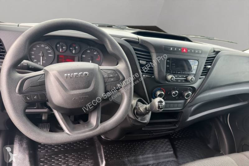 Nyttofordon Iveco 35C16H EMP 4100