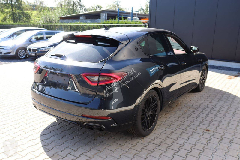 Nyttofordon Maserati SUV