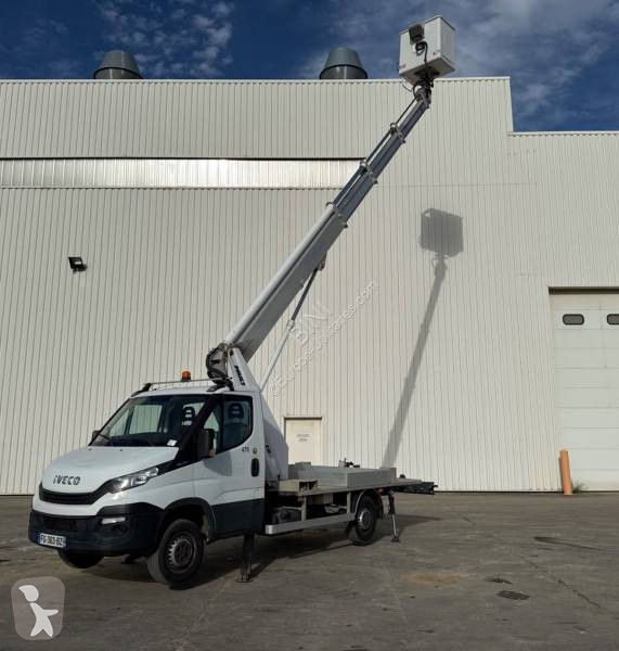 Furgoneta Iveco 35S12