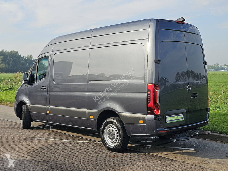 Autoutilitară Mercedes 319 L2H2 V6 3,5trekhaak