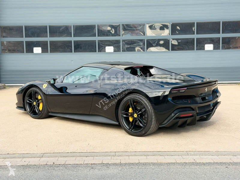 Autoutilitară Ferrari | RACING SEATS | LIFT |...