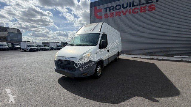 Furgoneta Iveco FGN 35S13 V7 H1 BVM5