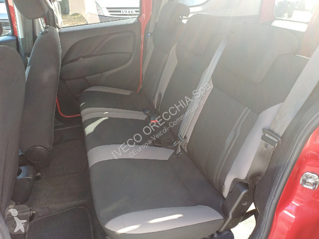 Furgoneta Fiat DOBLO