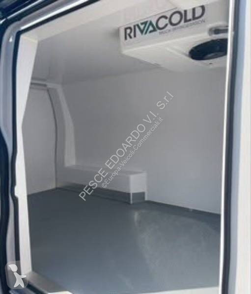 Furgoneta Renault L2H2 DCI 150