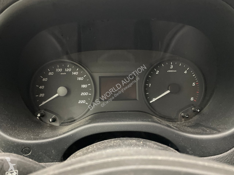 Autoutilitară Mercedes 110 CDI Functional Lang