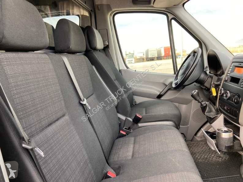 عربة نفعية Mercedes 313