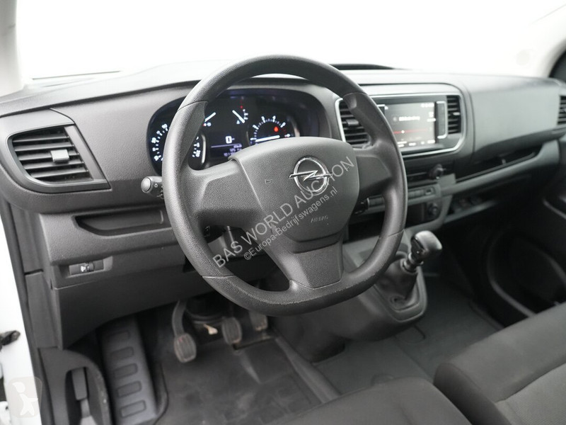 Autoutilitară Opel 145PK