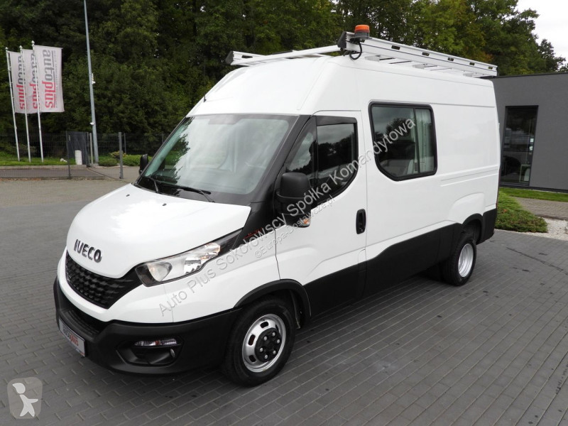 عربة نفعية Iveco 35C16 DAILY