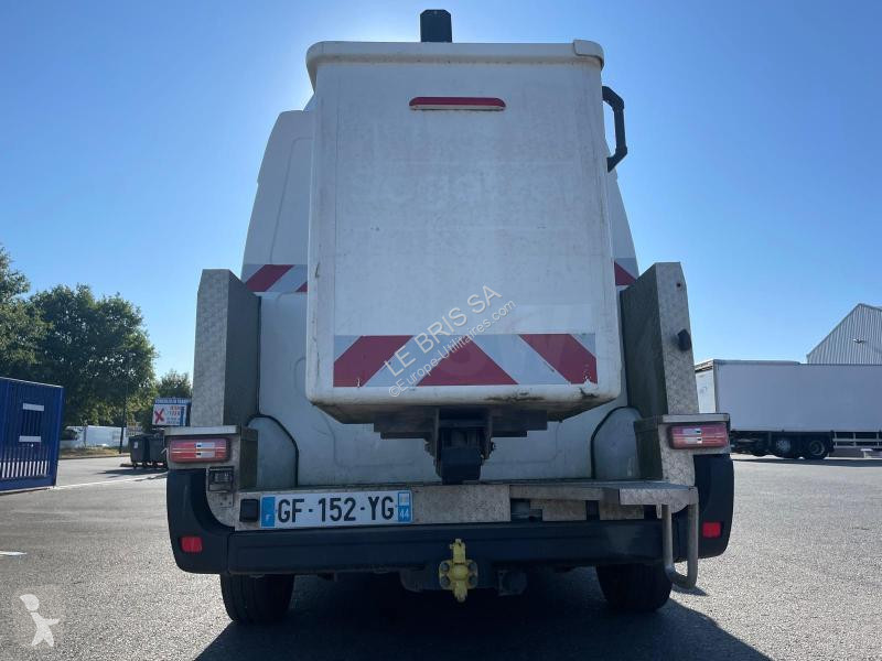 عربة نفعية Renault