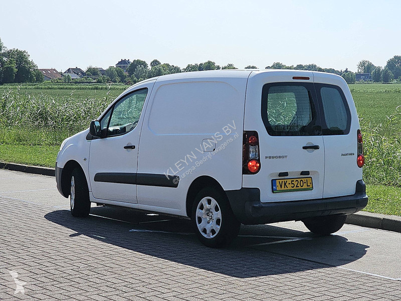 Autoutilitară Peugeot 1.6 HDI Airco APK: 20-4-2027
