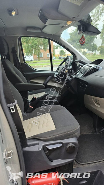 Autoutilitară Ford 155pk