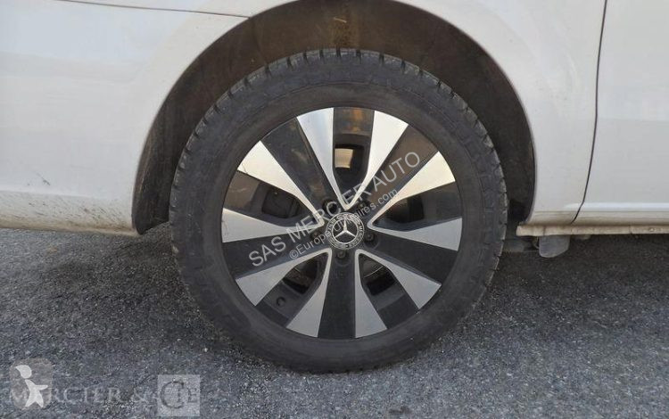 Nyttofordon Mercedes