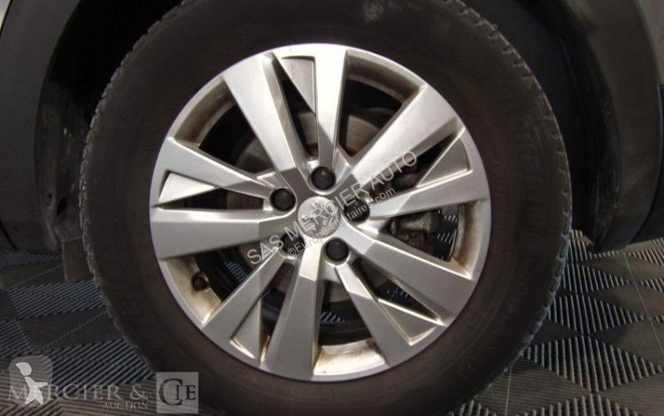 Samochód dostawczy Peugeot