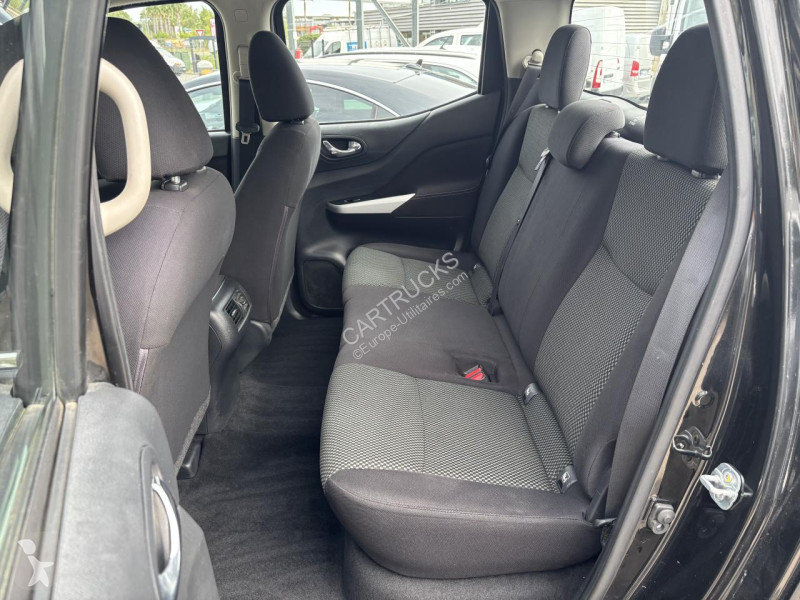 Véhicule utilitaire Renault 2.3 dCi 160 Life