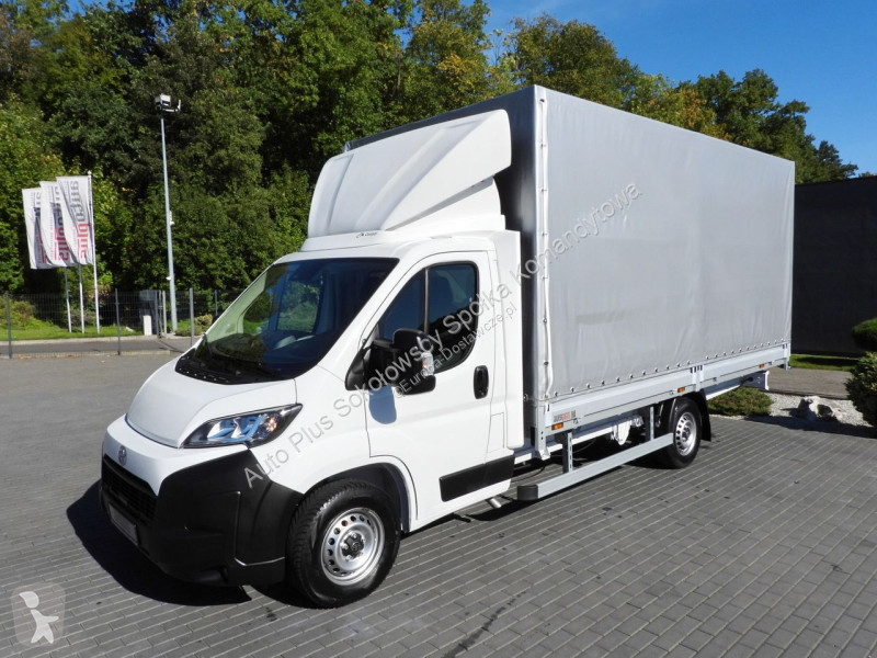 Samochód dostawczy Toyota MAX