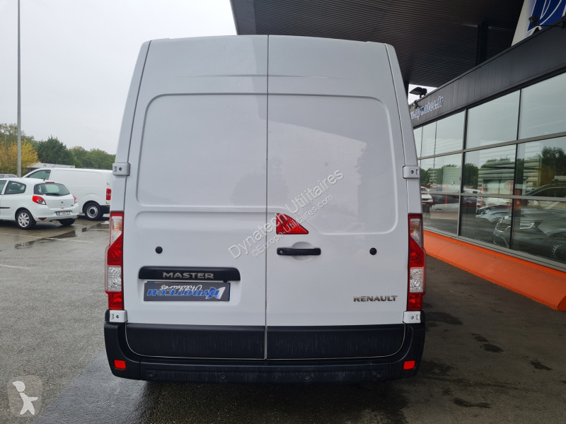 Véhicule utilitaire Renault MASTER III FG F3500...