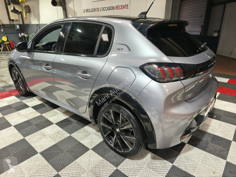 Véhicule utilitaire Peugeot 208